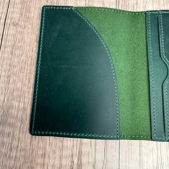 Genuine Leather Passport Holder DARK GREEN Passport Wallet NEW FAST SHIP - Picture 7 of 8